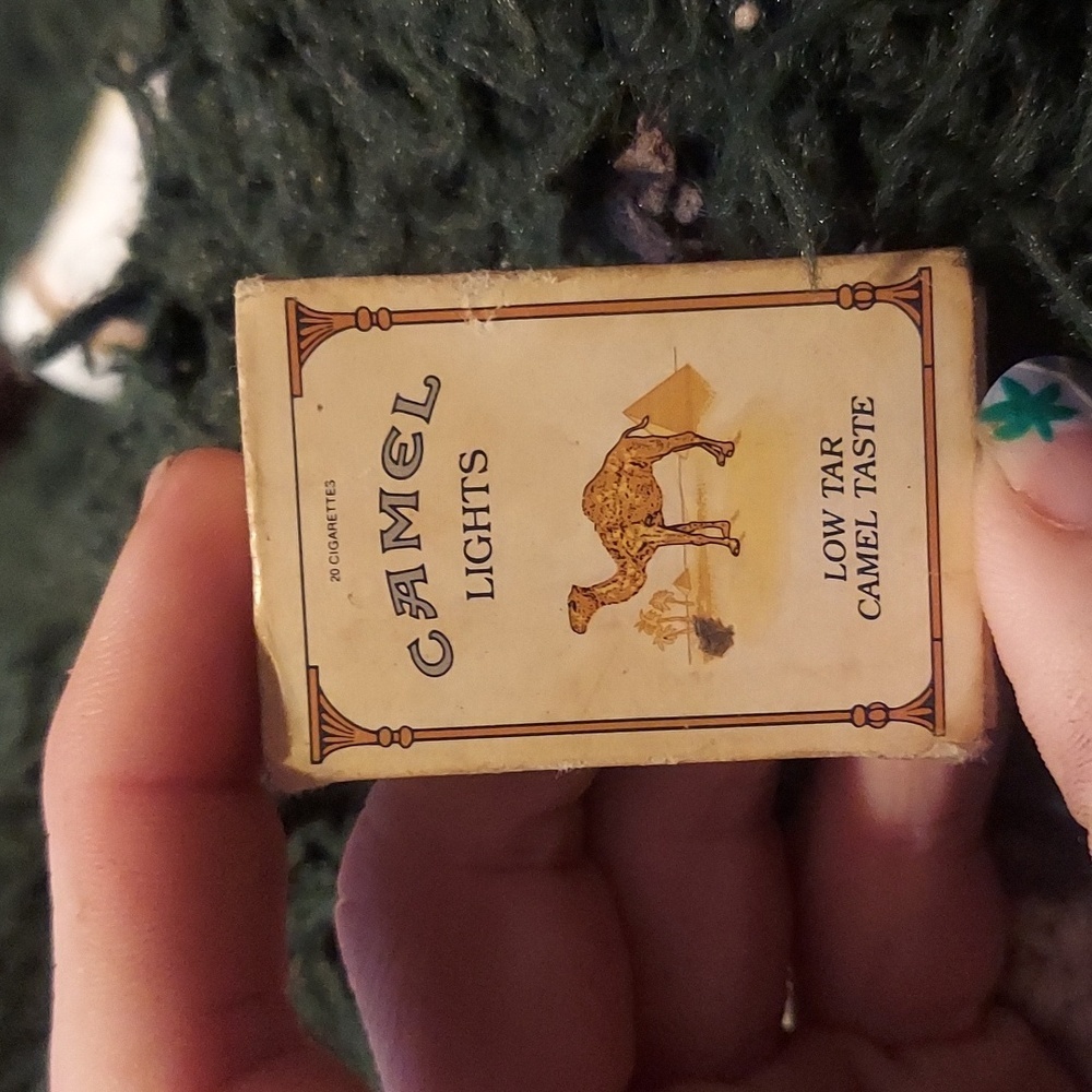 1981 vintage camel cigarette swag